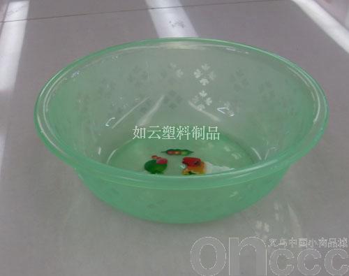 Wholesale supply of plastic 30 clear maple leaf basin thumbnail