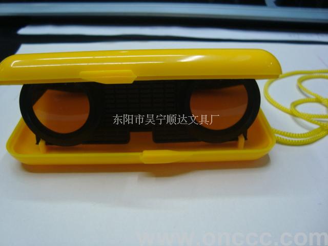 Toy binoculars, toy gifts