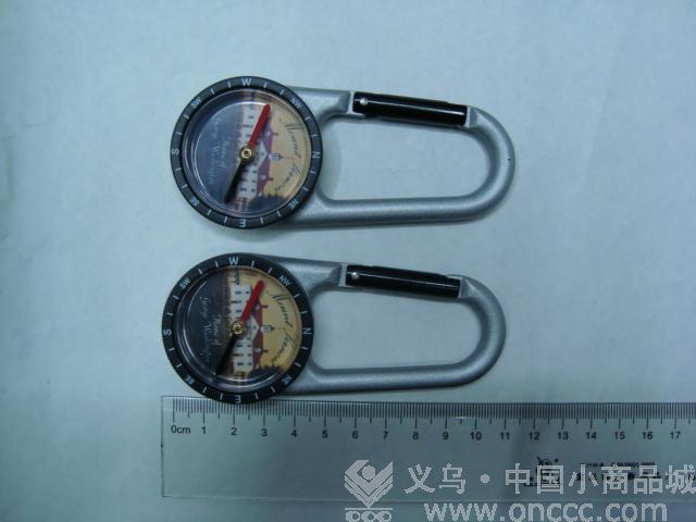 厂家直销 指南针 登山扣指南针 户外用品 SD8103