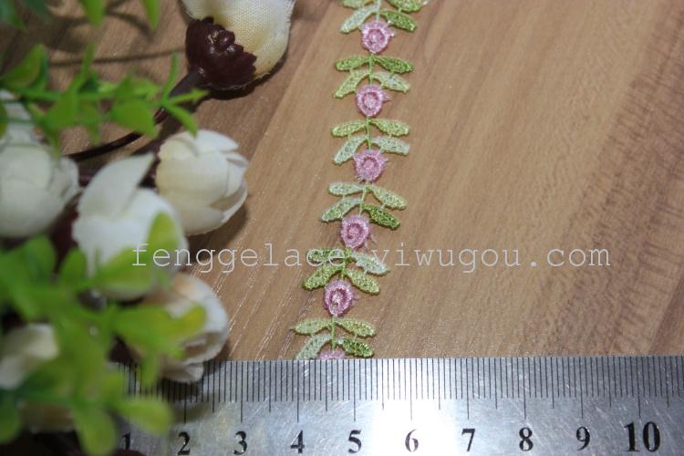The flower and grass circulation flower barcode lace YP-101179 is specially designed for water-soluble lace embroidery on scarves, cushions, clothing, etc. It has a wide range of applications and can be dyed in various colors Specification image