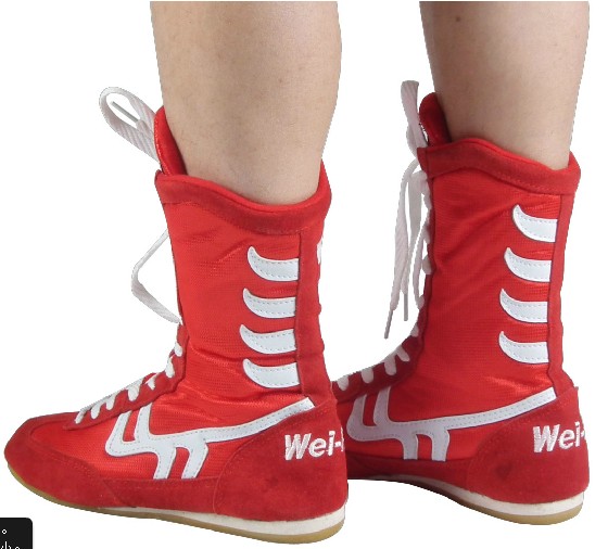 wiray shoes demonstrate flexibility
