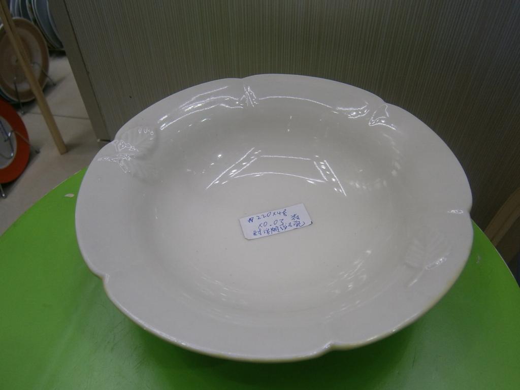 8-inch relief shallow ceramic bowl, relief shallow ceramic bowl, white bowl