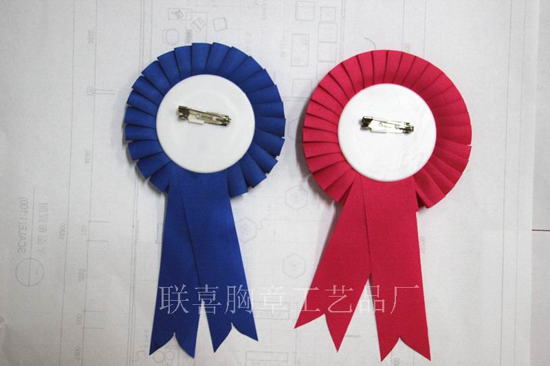 创意马口铁胸花 生日圣诞宝宝生日派对用品产品图