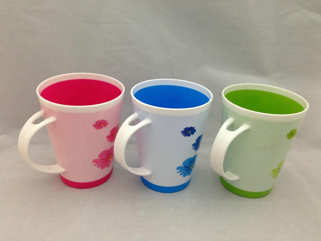 Factory direct sales of plastic water cups, cups, sleeve cups, advertising cups, two-color cups 01-103 details Picture