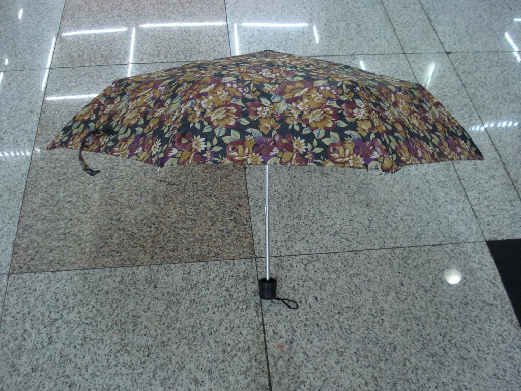 53CM three-fold ultra-mini hand-opening umbrella, export umbrella, weather umbrella, floral folding umbrella