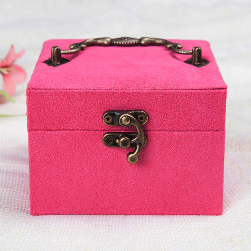 Guanya Velvet Small Square jewelry Box, Velvet jewelry Box, accessory storage box details Picture