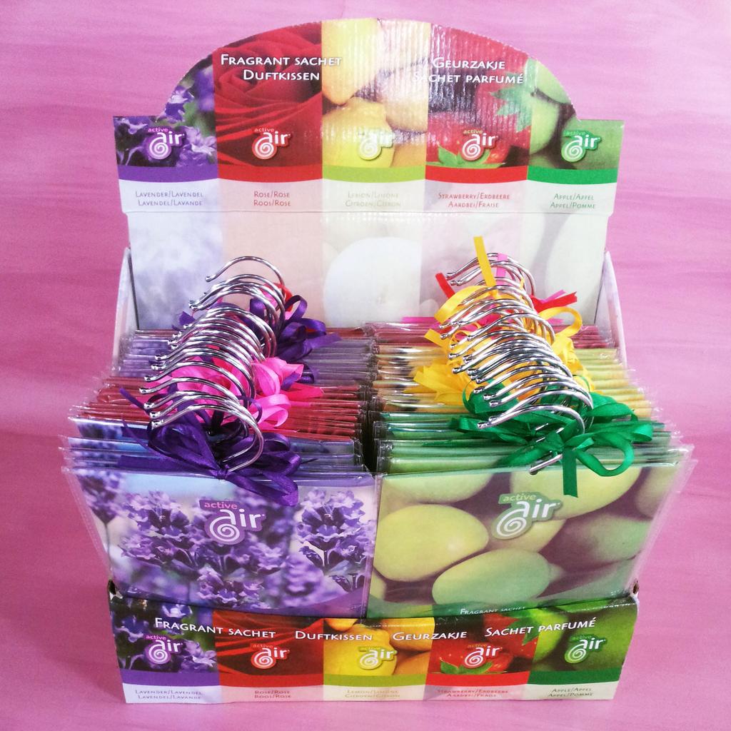 Sachet 201 big sachet with iron hook wardrobe (48/ box with 5 flavors for fragrance) thumbnail