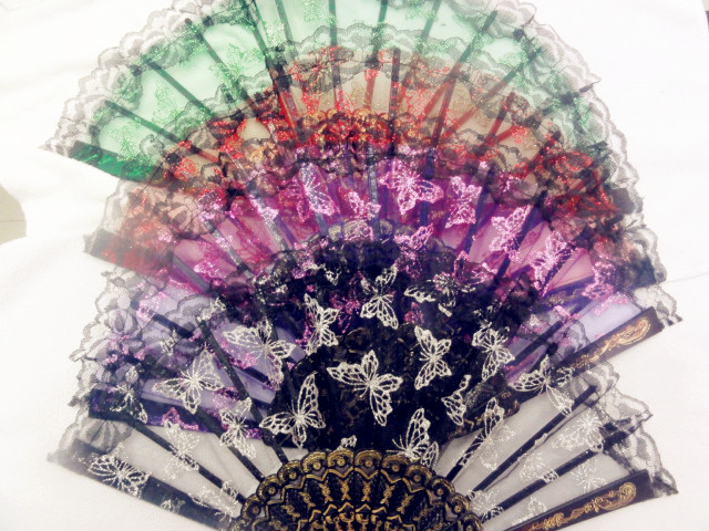Lace Butterfly Fan Can Be Mixed In A Variety Of Colors