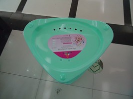 208. Four floor washstand thumbnail