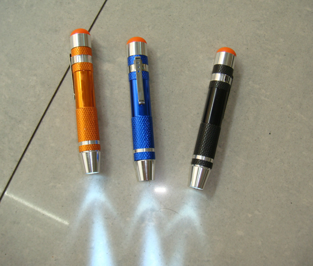 供应铝合金手电筒LED手小手电筒迷你手电、强光手电筒