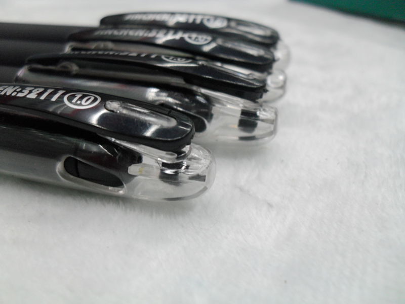The best-selling Jinsheng 3211 from the manufacturer surpasses large-capacity business pens, signature pens and ballpoint pens with smoothness details Picture