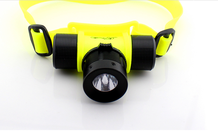批发供应磁控开关潜水强光头灯LED防水潜水充电电池两用头灯产品图