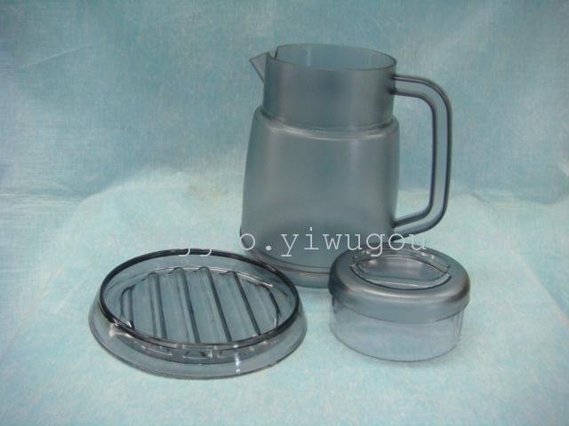 Plastic Clear Cold Water Bottle Application Scenario