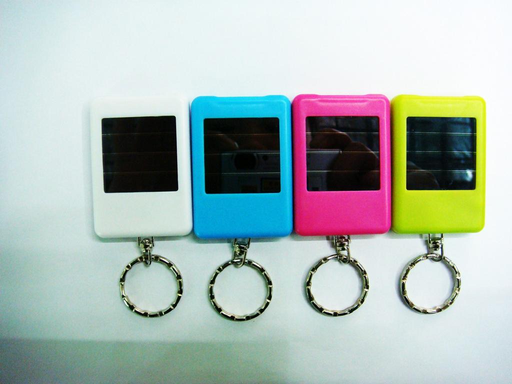 厂家直销LED3灯 太阳能钥匙扣灯 迷你强光灯 LED电子灯