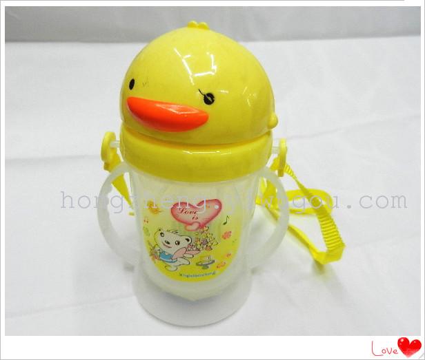 Children's water bottle, plastic water bottle, transparent water bottle, cute cartoon water bottle, portable children's water bottle, double-handled water bottle full figure