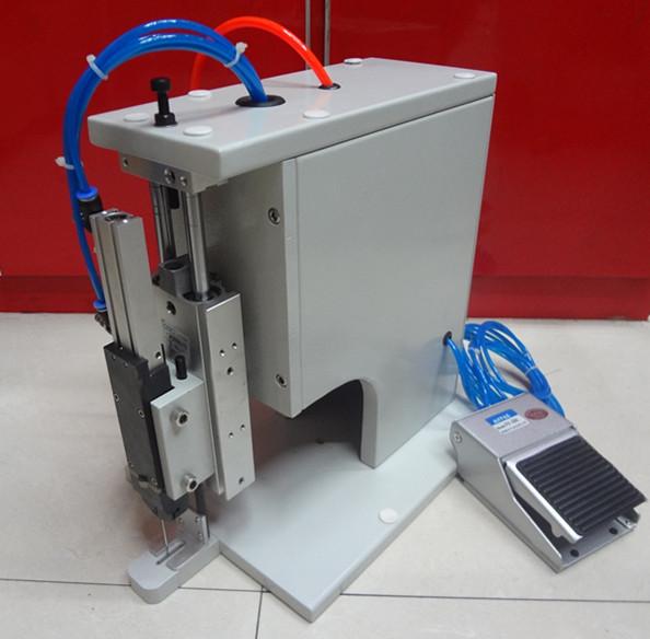 Minghe, Pneumatic Rubber Nail Machine, Suitable For Using Nylon Glue Needle To Staple Towels, Carpets Application Scenario