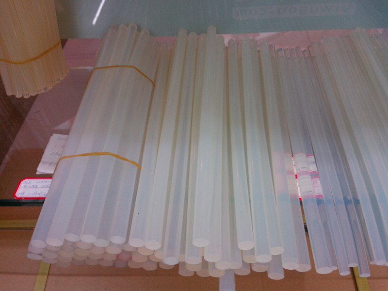 Hot melt adhesive rod Thick rod type A6 length 20cm transparent thumbnail