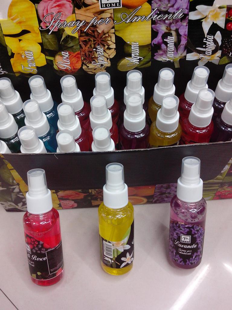 香薰香水，供应盒装香水清香剂，香味芬芳，色彩迷人，工艺精致，欢迎订购产品图