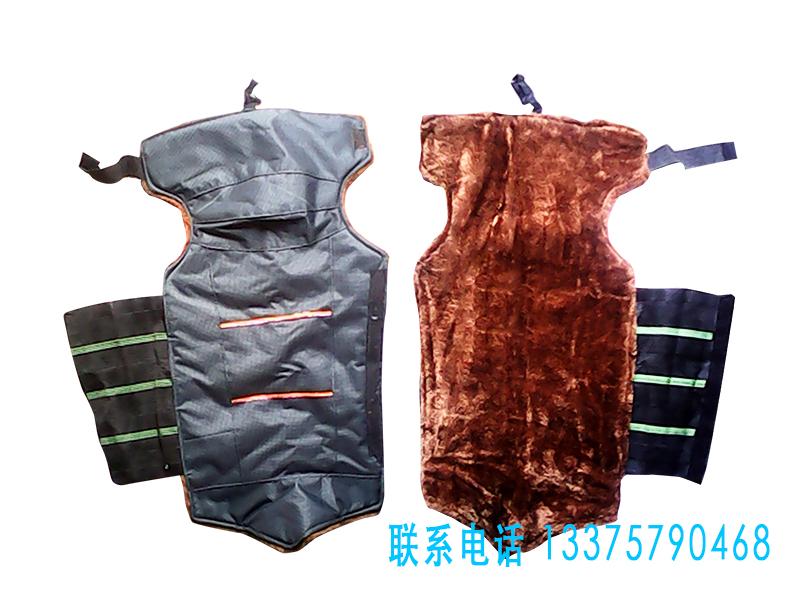 2013 new product two-color rainproof (labor cloth) cloth kneecaps motorcycle long kneecaps warm handle