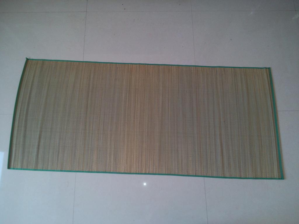 Thousands Of Disposable Beach Mat Beach Mat Outdoor Portable Mat Rush Mat details Picture