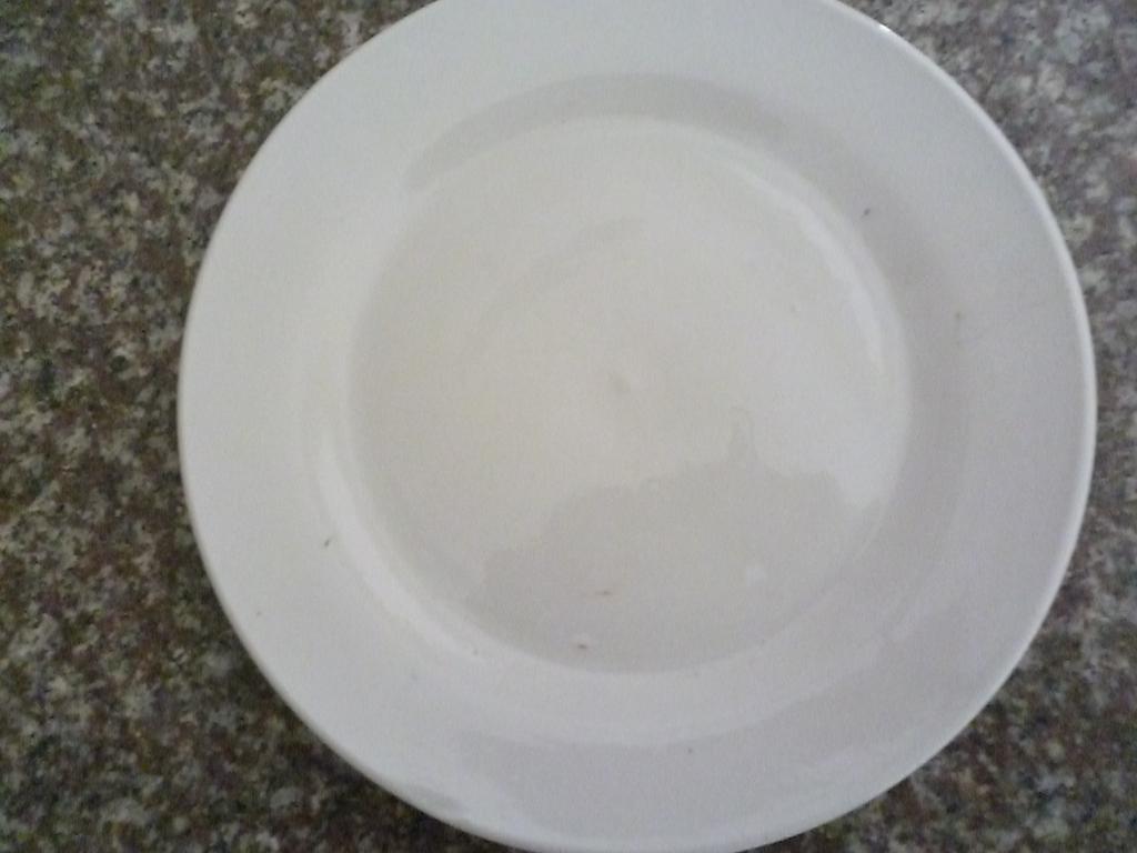 8-inch 20CM white circular flat plate ceramic flat plate