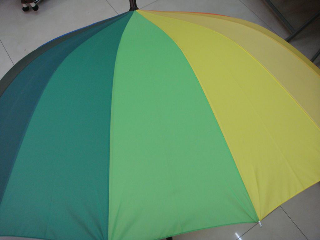 精品绿黄经典系列雨伞广告伞