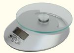 -4. The kitchen weighs 5 kilograms with a clock