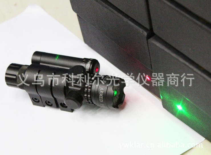 Adjust the red and green laser sight left and right