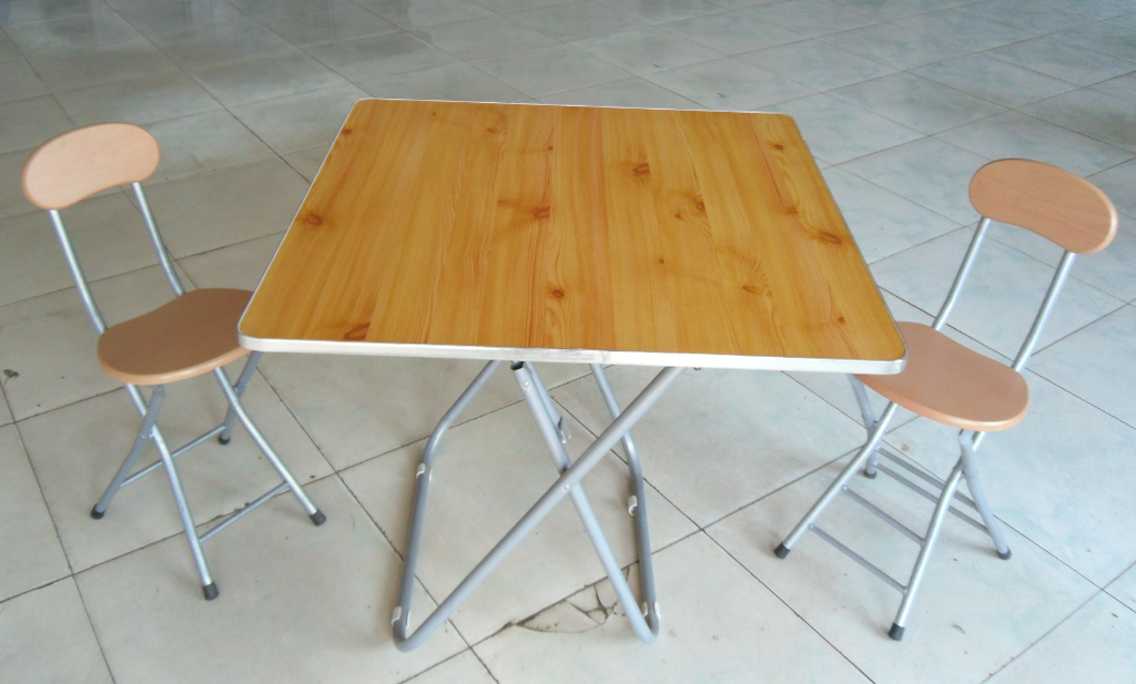 密度板铁架折叠桌 便捷折叠桌 自驾游野外必备折叠桌 外贸桌详情图2