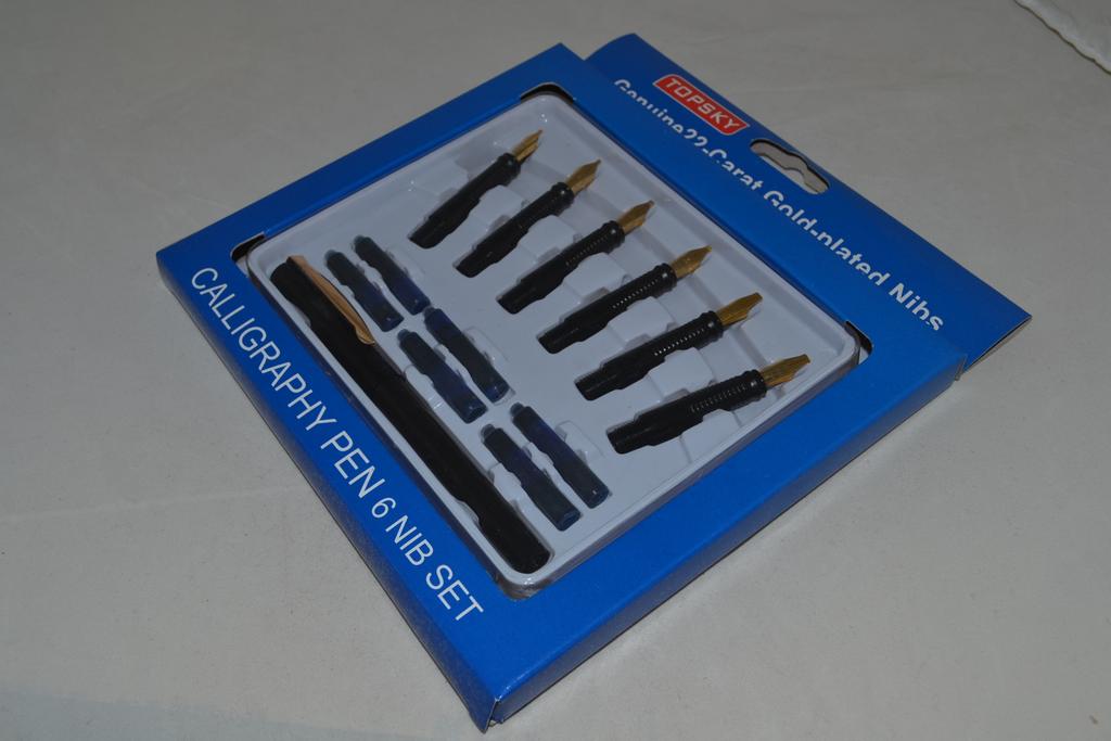 Múltiples cabezas art pen set Specification image