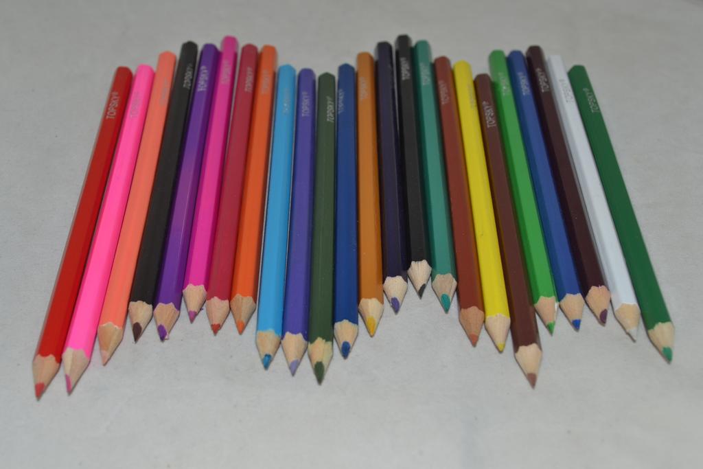 24-color water-soluble colored pencils, special colored pencils Specification image