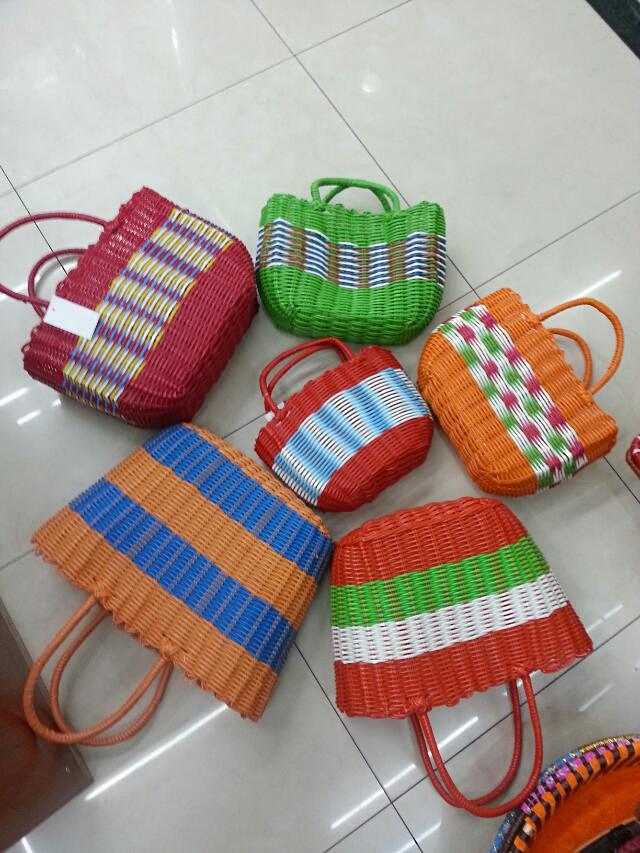 Plastic Woven Rattan Storage Basket Shopping Basket Hand Basket Needle And Thread Pet Basket Bath Blue Shopping Blue full figure