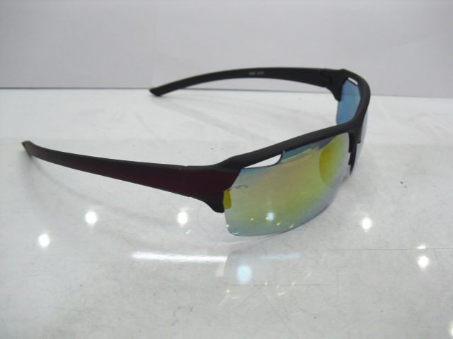 【诚信购】厂家直销 男女通用款 运动太阳镜026-5202细节图