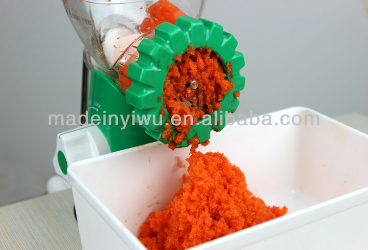 Multi-functional food processor household manual stuffing machine vegetable shredder