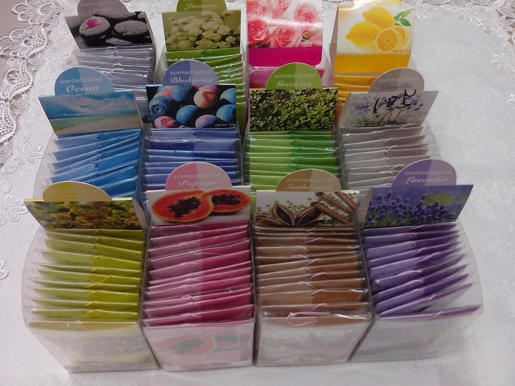 香薰香包105.10g精装纸袋衣柜香包（12味入 味可选 ）