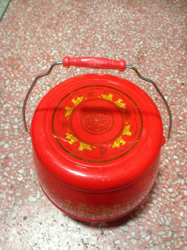 子孙宝桶、子孙桶、喜庆用品、结婚用品、小马桶