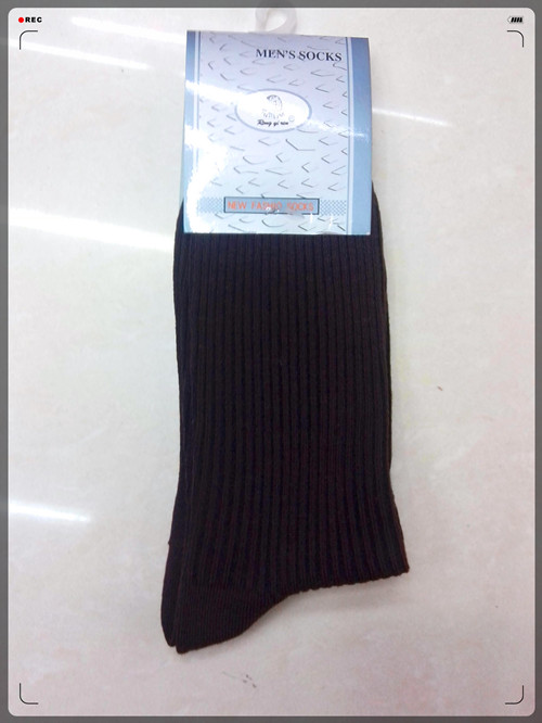 荣益人春秋新款男袜时尚男式袜子潮流外贸男士中筒直条图案外贸男袜批发细节图