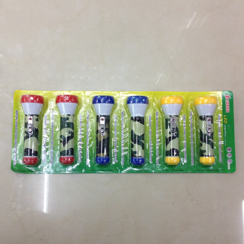 FTP2AAE45 迷彩塑料手电筒 6个1卡 装5号电池