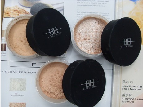 BLACK HALO BH matte seamless honey powder/fixed makeup powder