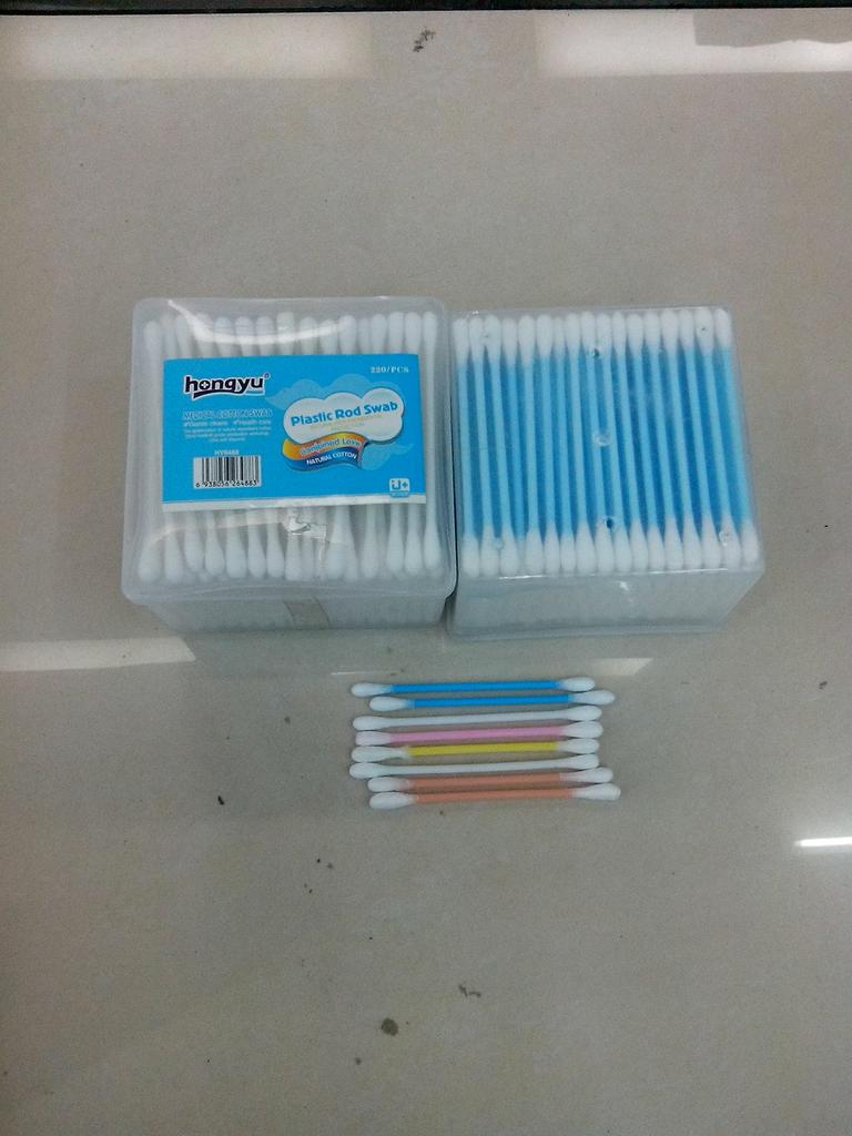 Square box 220 plastic pole cotton swab double end plastic pole antibacterial cotton swab cosmetic cotton swab plastic pole cotton swab thumbnail