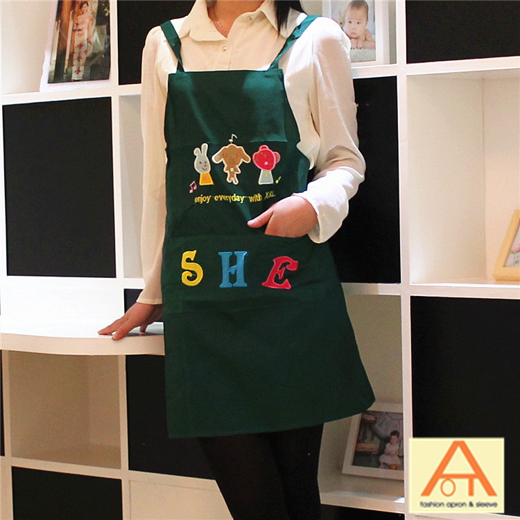 厂家直销 SHE薄围裙 便宜卡通围裙