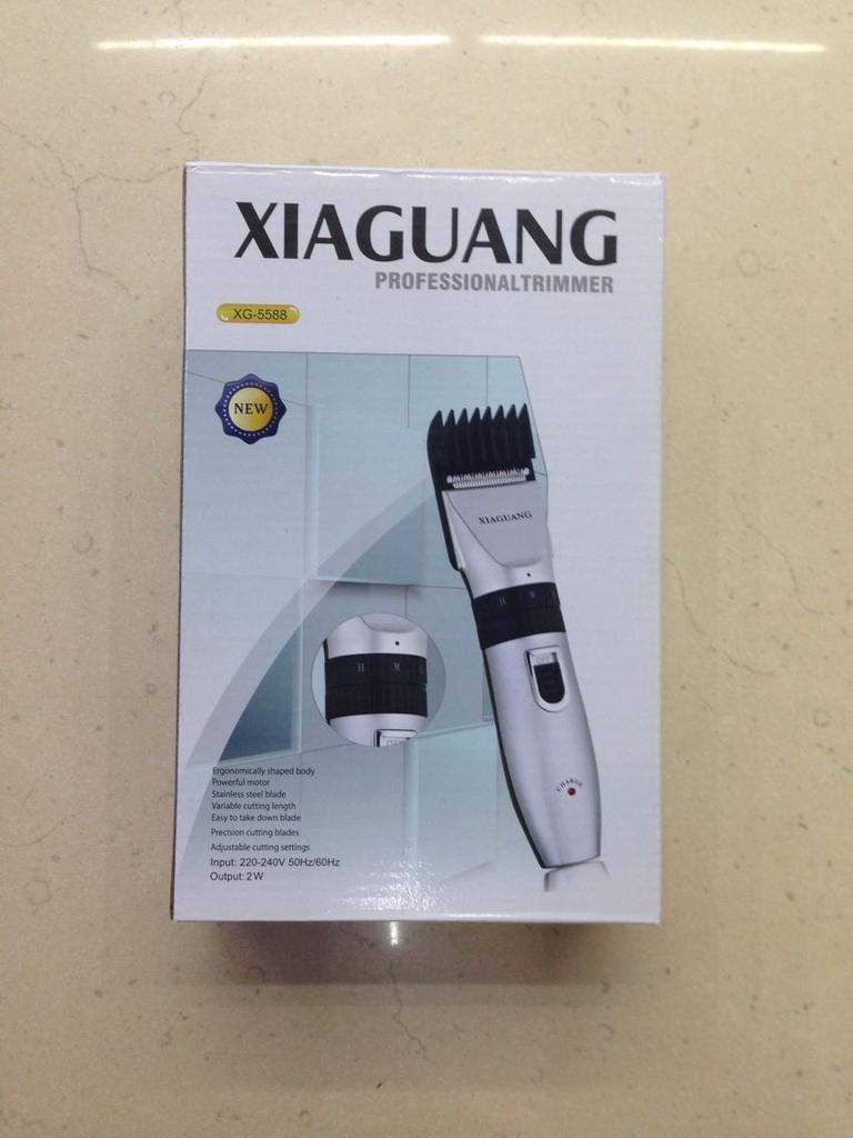 XIAGUANG AC-DC hair clipper Charging hair clipper XG-5588