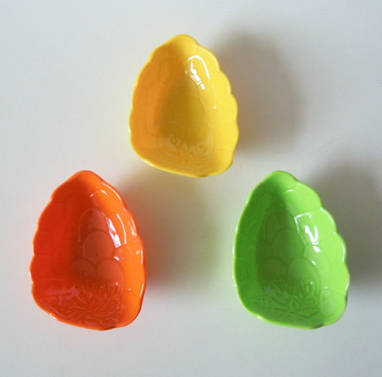 糖果色葡萄形调味碟 蘸醋碟 酱油碟