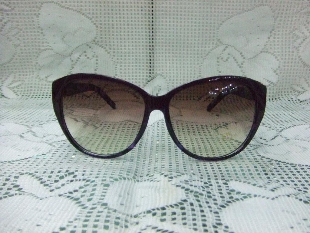 韩版 小清新女式时尚太阳镜，蓝宝石镀膜。 厂家直销 批发细节图