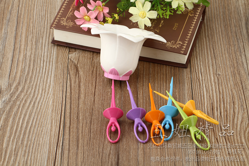 Lovely creative home fruit fork fashion cartoon fruit fork cake fork flower fairy fruit fork