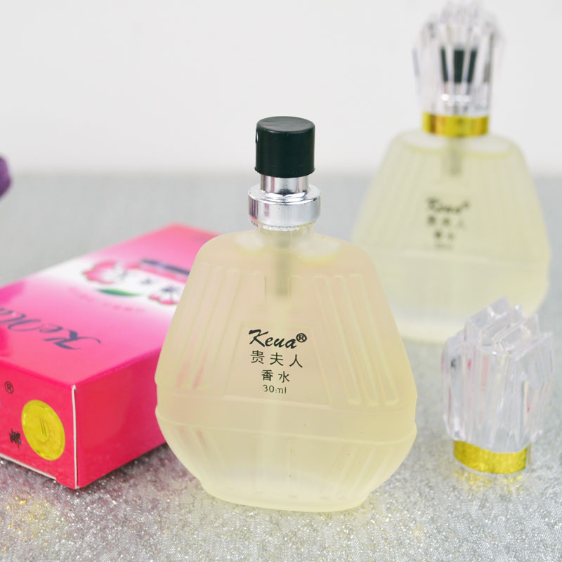 High-end large bottles of Noble Lady perfume, light perfume and women's perfume wholesale ten-yuan store are selling well details Picture