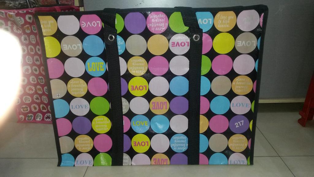 Wholesale supply of thickened waterproof non-woven bags and woven bags Specification image