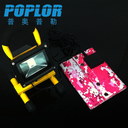 Monocrystalline silicon ultra-thin folding solar panels can be used to charge light, mobile phone environmental protection and energy saving