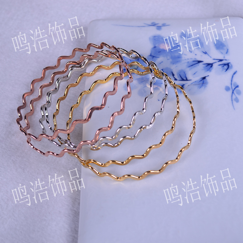 手镯实物图