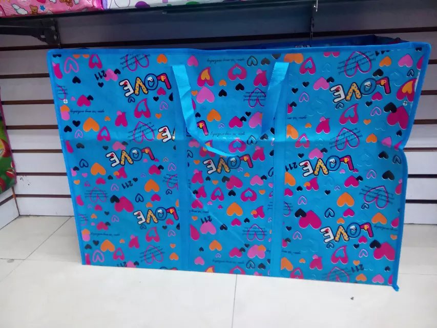 Non-woven fabric bags. Handbags. Woven bag Specification image